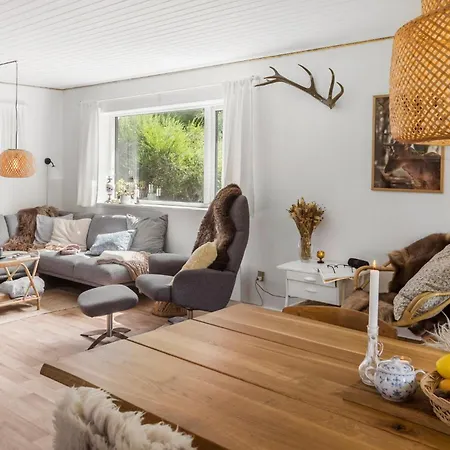 2 Bedroom Stunning In Vaeggerlose Bøtø By