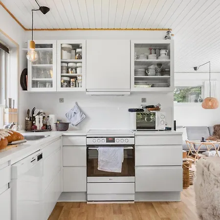 2 Bedroom Stunning In Vaeggerlose * Bøtø By