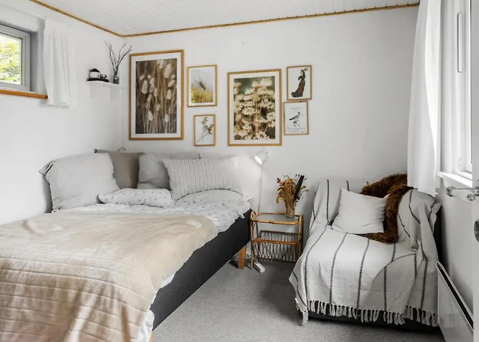 2 Bedroom Stunning In Vaeggerlose